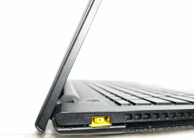 LENOVO G500S I3-3120M 8GB RAM 1TB HDD W10