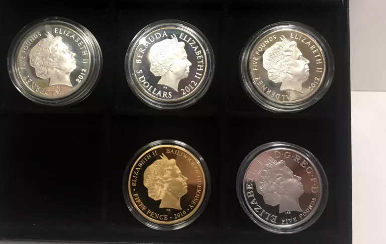 monety-z-elzbieta-5-sztuk-stan-menniczy-925-282g-plac-imbramowski-121-krakow