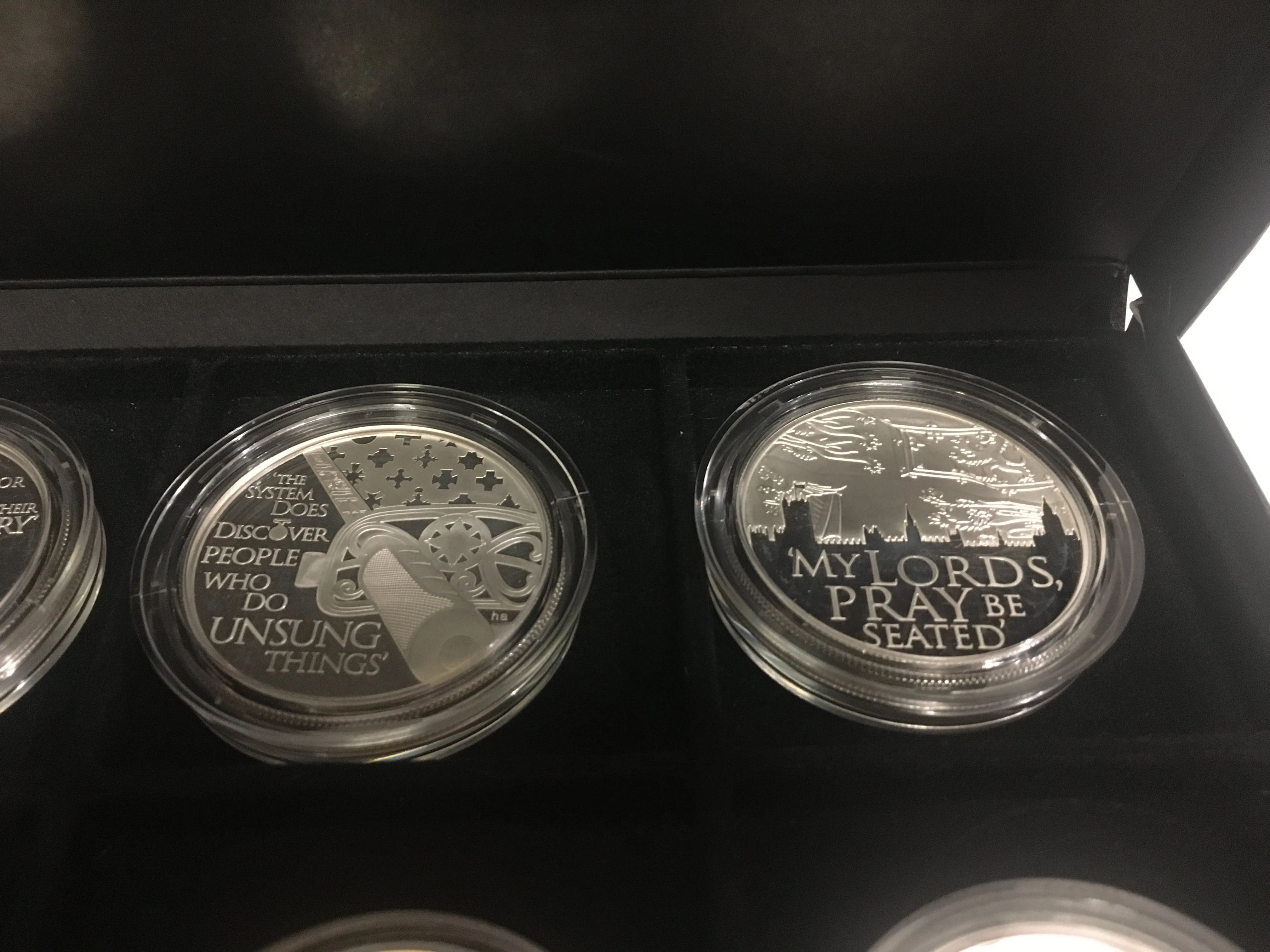 monety-z-elzbieta-5-sztuk-stan-menniczy-925-282g-plac-imbramowski-121-krakow