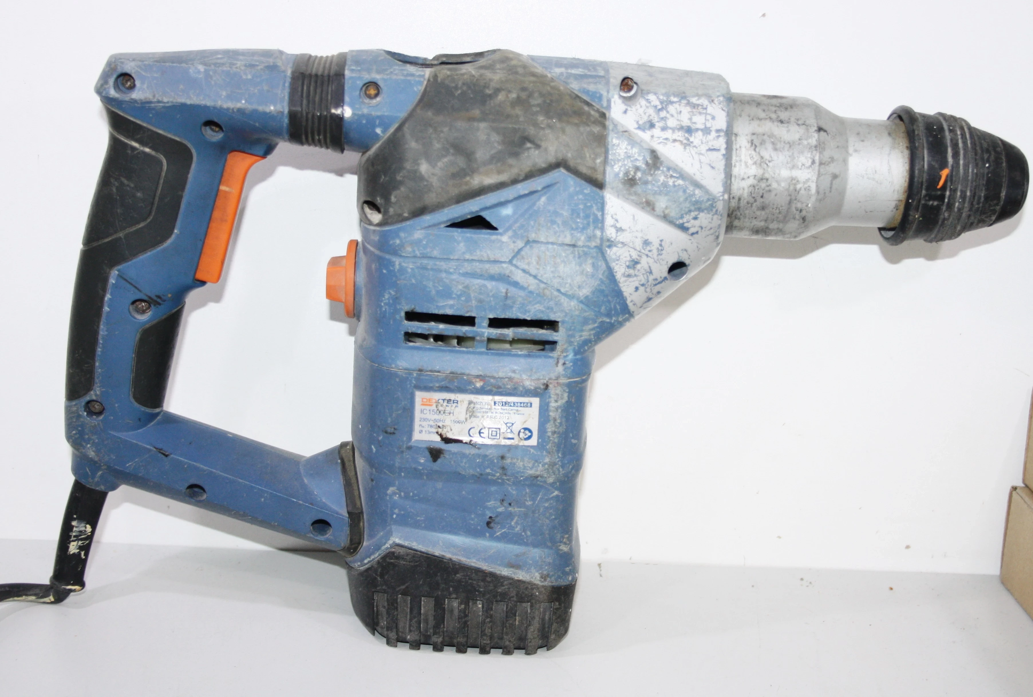 mlotowiertarka-dexter-ic1500eh-sds-plus-1500-w-zasilanie-sieciowe