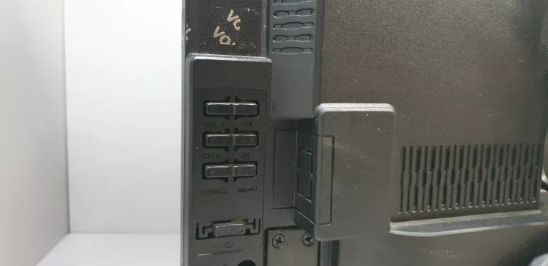 tv-manta-led-1903-pilot-smart-tv-nie