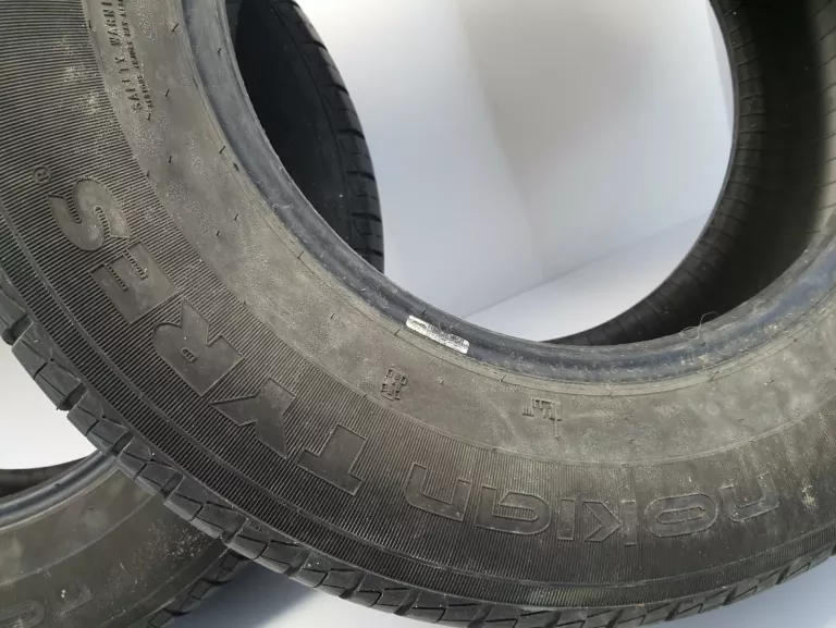 CZTERY OPONY NOKIAN TYRES WETPROOF SUV 225/70 R16