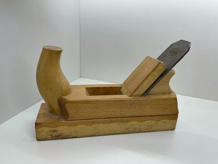 strug-do-drewna-drewniany-5-stycznia-56-wolsztyn-klauf