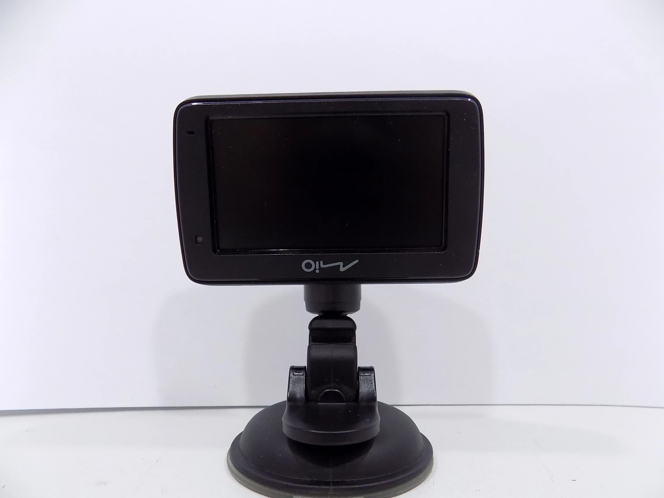 wideorejestrator-mio-mivue-731-zestaw-kamera-karta-pamieci-w-zestawie-64-gb