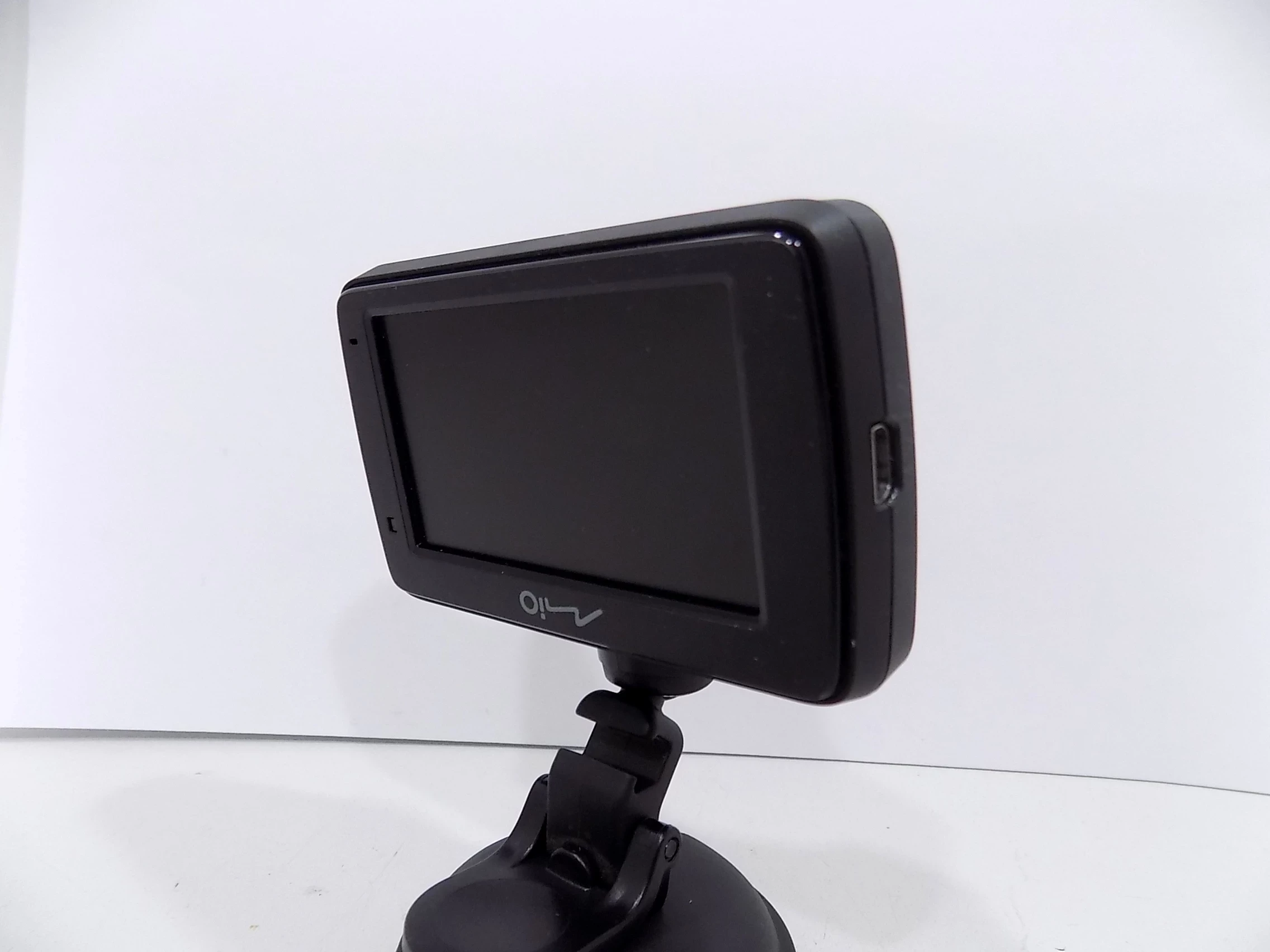 wideorejestrator-mio-mivue-731-zestaw-kamera-kod-producenta-mivue-731