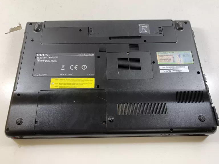 LAPTOP SONY VAIO PCG-71211M