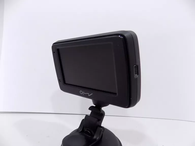 wideorejestrator-mio-mivue-731-zestaw-kamera-kod-producenta-mivue-731