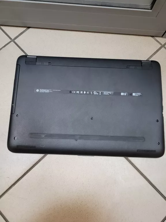 LAPTOP HP 255 G5 3165NGW