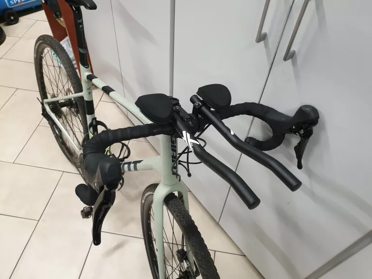 REWELACYJNY ROWER GIANT REVOLT 1 GRX 400