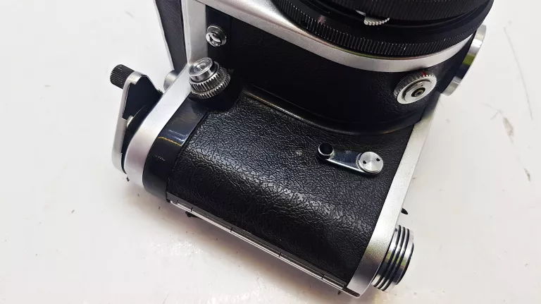 APARAT PENTACON SIX TL OBIEKTYW BIOMETAR 2,8/80