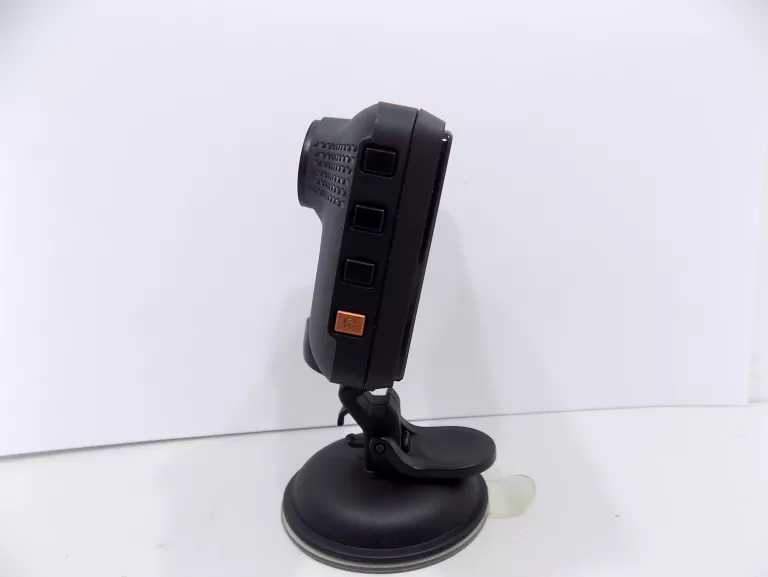 wideorejestrator-mio-mivue-731-zestaw-kamera-jakosc-zapisu-full-hd-1920-x-1080