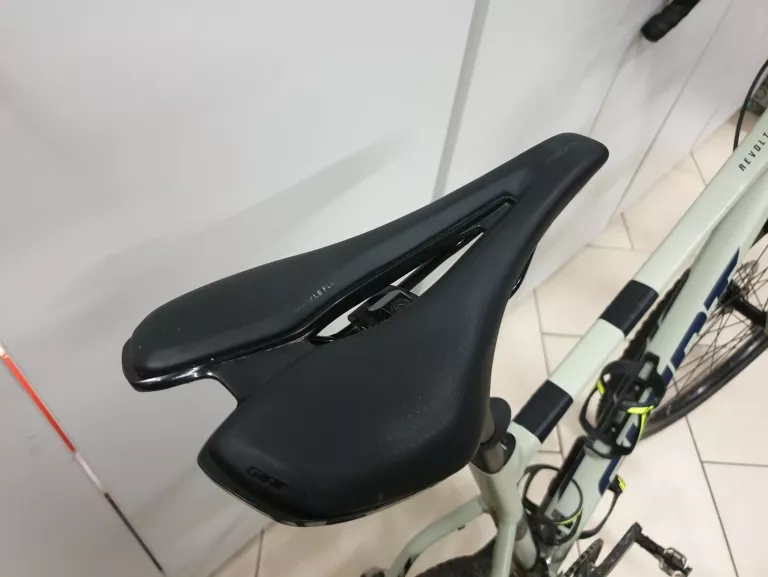 REWELACYJNY ROWER GIANT REVOLT 1 GRX 400