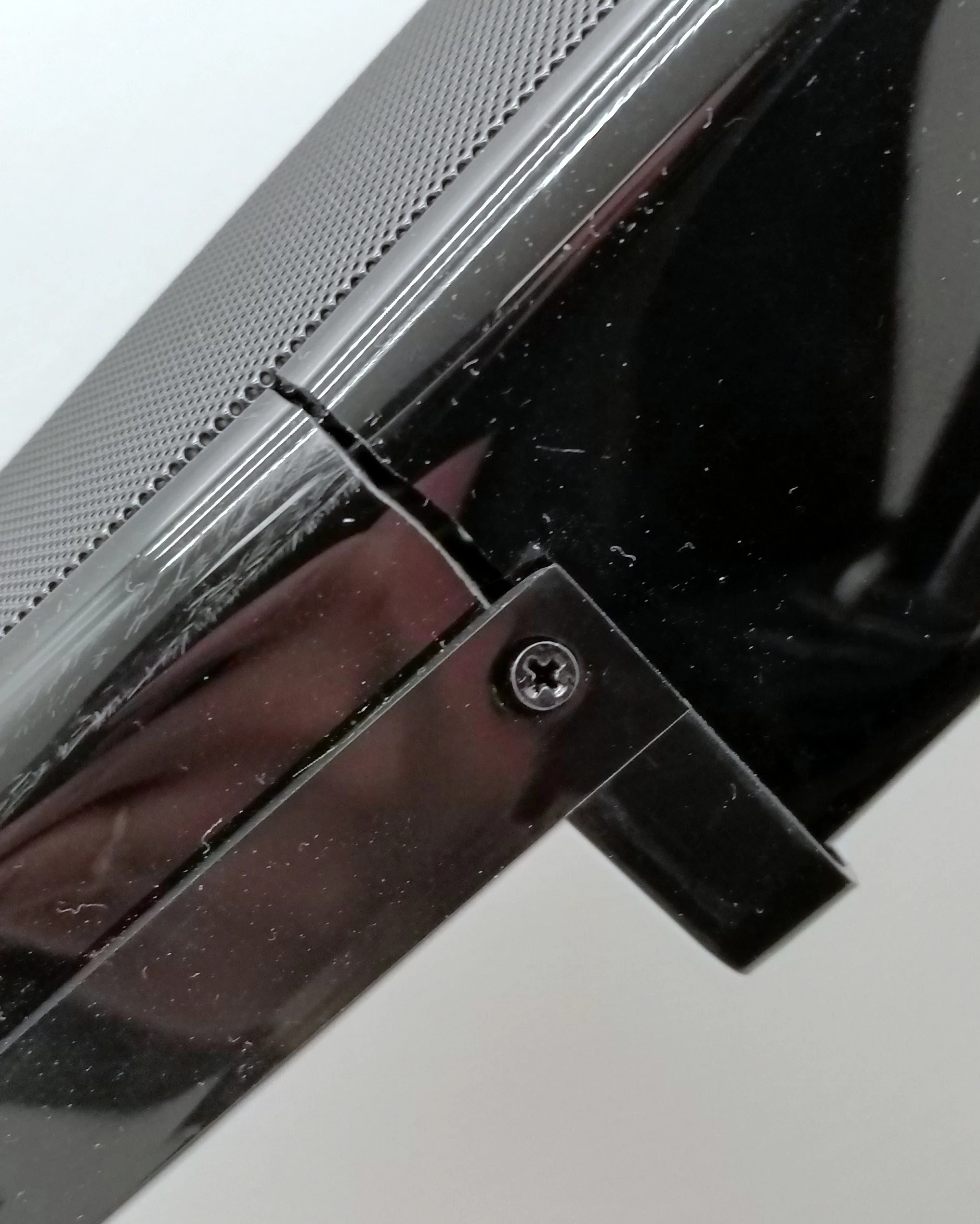 soundbar-qilive-q1559-subwoofer-zlamany-w-pol-kolor-czarny