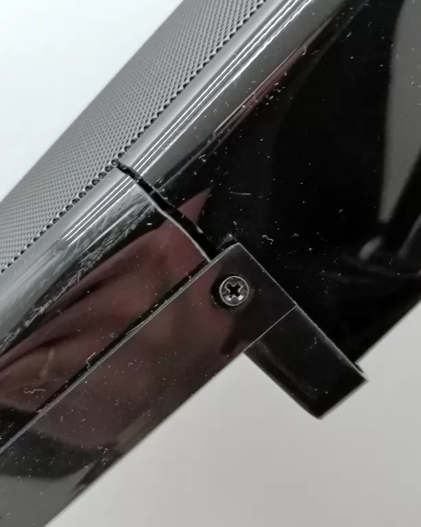 SOUNDBAR QILIVE Q1559 SUBWOOFER, ZŁAMANY W PÓŁ
