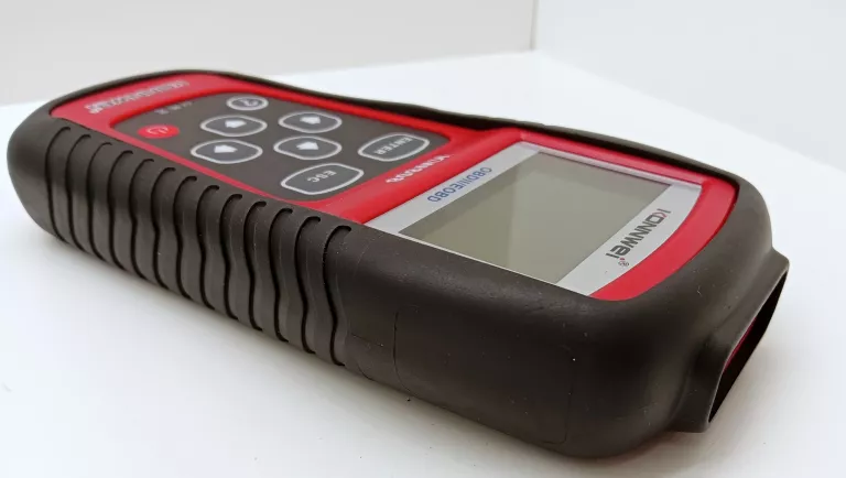 SKANER DIAGNOSTYCZNY KONNWEI KW808 KABEL, TORBA