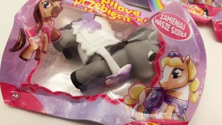 epee-pupilove-przebieranki-kucyki-rodzaj-produktu-figurka-z-bajki