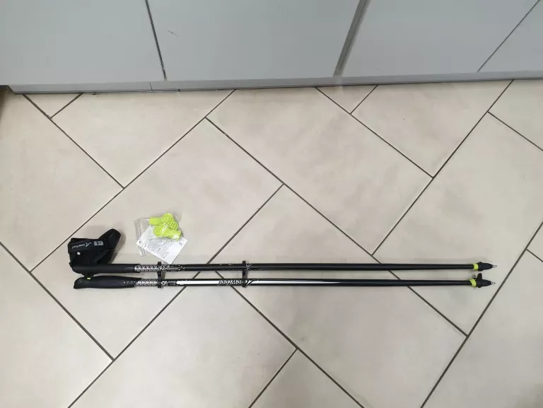 KIJE DO NORDIC WALKING NEWFEEL P100