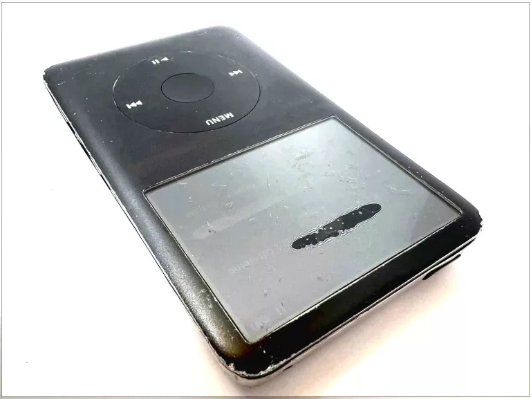 APPLE IPOD CLASSIC 5TH. 80GB +KABEL