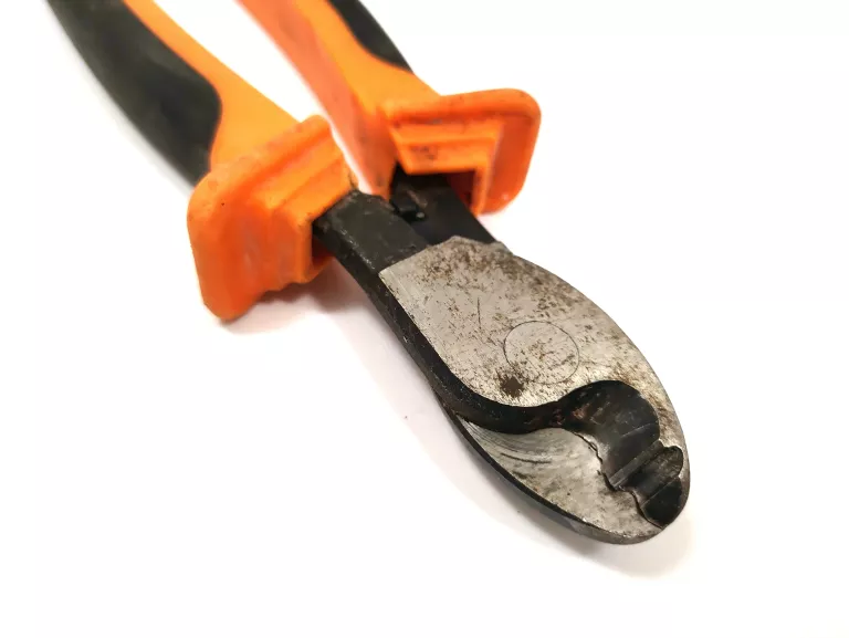 OBCINACZKI DO KABLI NEO TOOLS