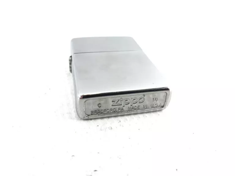 zapalniczka-zippo-chrome-high-polished-swietojanska-82-gdynia-harbor