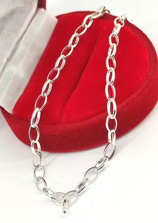 ŚLICZNA SREBRNA BRANSOLETKA 2,62G 925