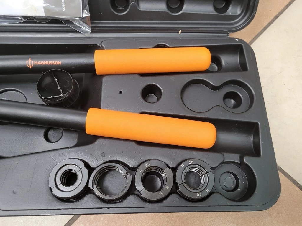 zaciskarka-pex-magnusson-16-32-mm-walizka-ean-gtin-5059340003719