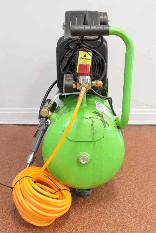 kompresor-olejowy-hagen-ttdc24l-pojemnosc-zbiornika-2400