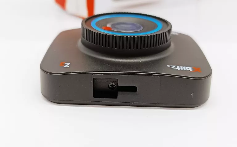 WIDEOREJESTRATOR XBLITZ Z3