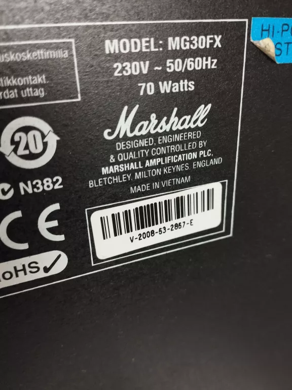 WZMACNIACZ GITAROWY MARSHALL MG30FX