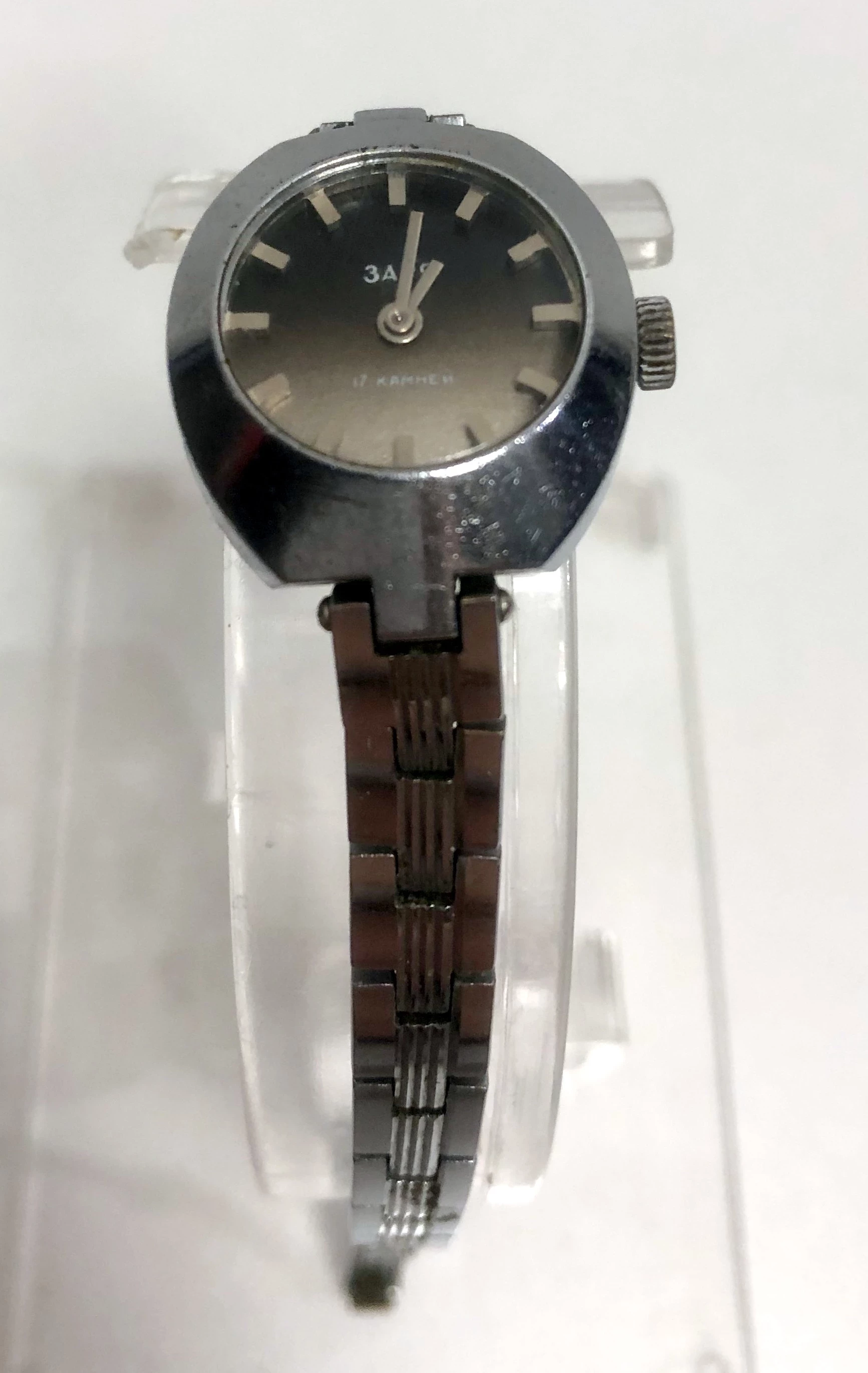 zegarek-damski-rosyjski-nakrecany-3apr-17-kamieni-stan-uzywany
