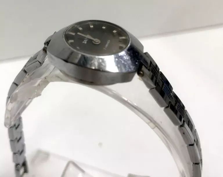 zegarek-damski-rosyjski-nakrecany-3apr-17-kamieni-marka-inna-marka