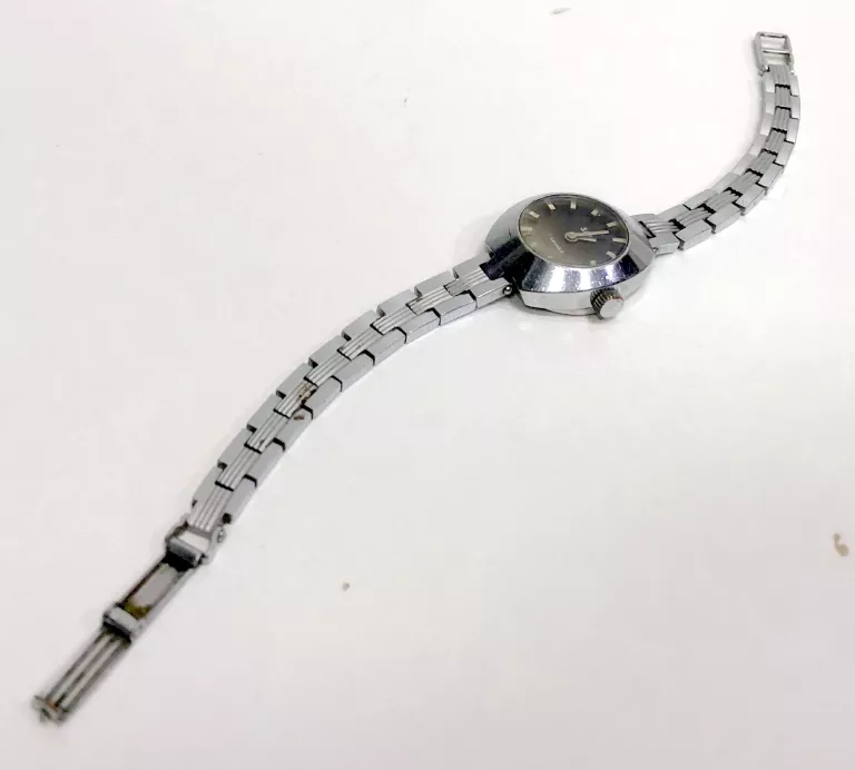 zegarek-damski-rosyjski-nakrecany-3apr-17-kamieni-plac-imbramowski-121-krakow