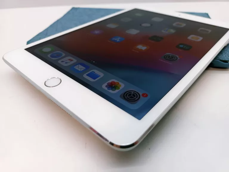 apple-ipad-mini-3-128gb-ladowarka-marka-apple