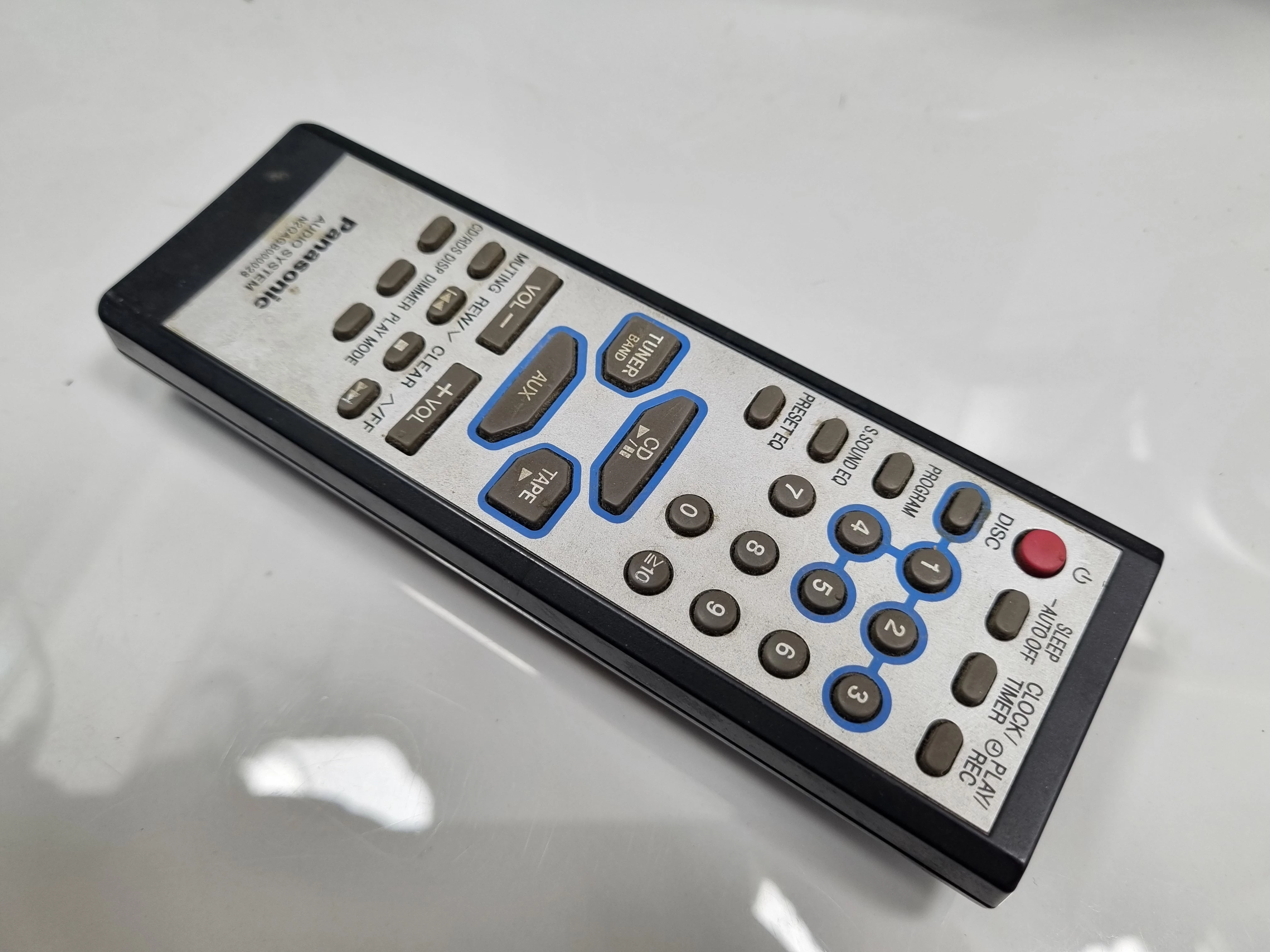 wieza-panasonic-sa-ak210-z-pilotem-radio-fm