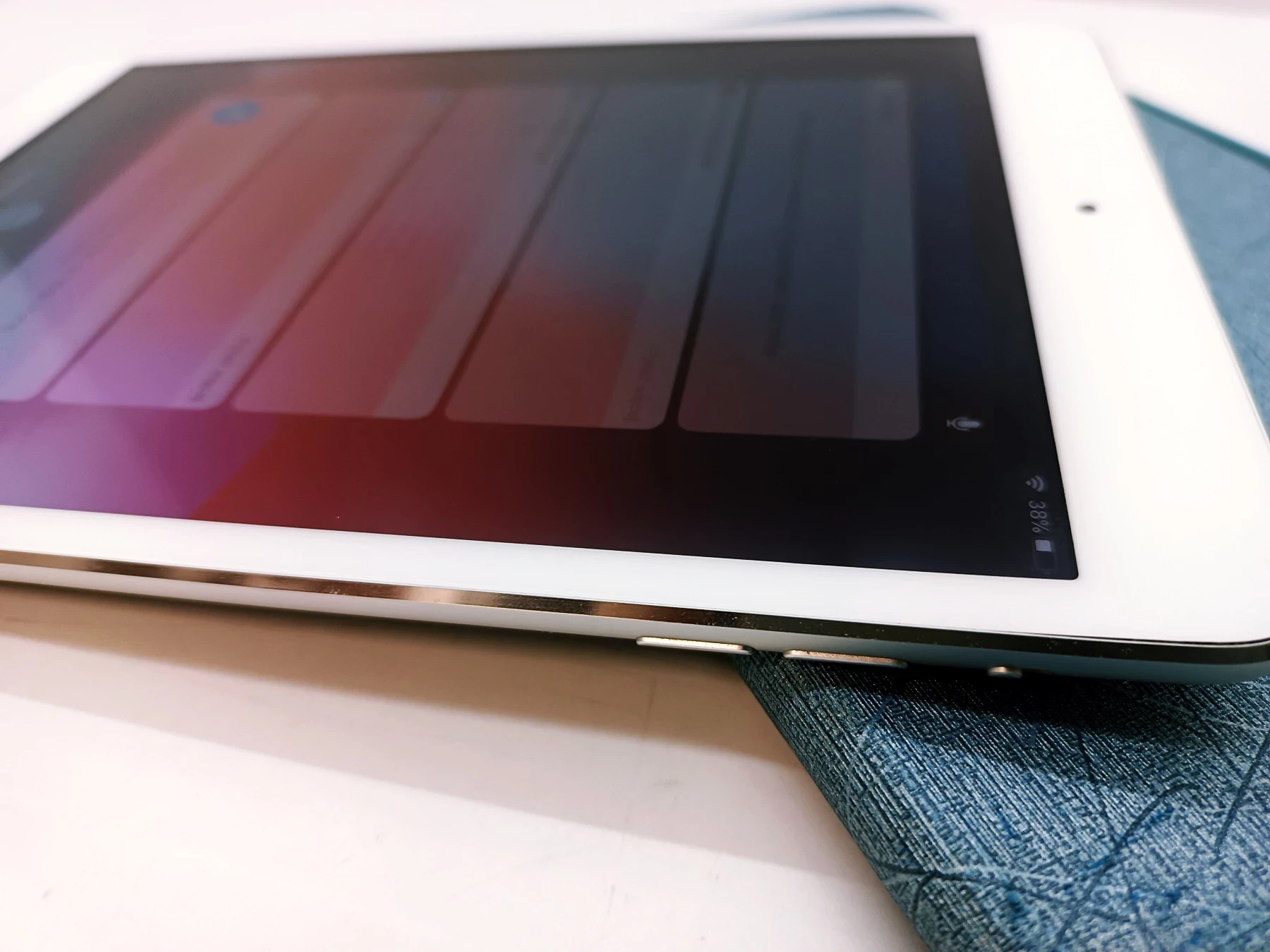 apple-ipad-mini-3-128gb-ladowarka-kolor-srebrny