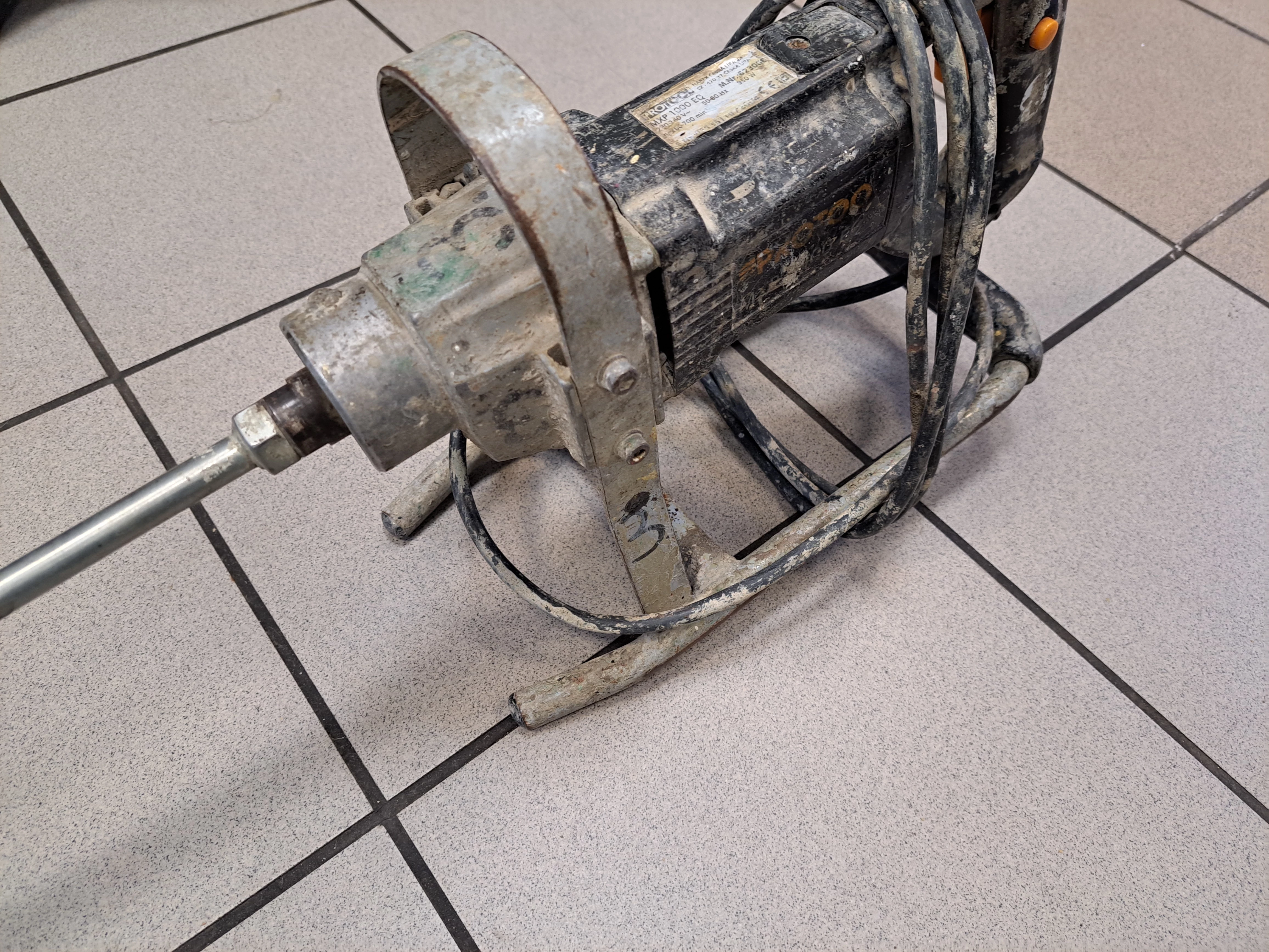 mieszadlo-protool-mxp-1000-e-ef-stan-uzywany