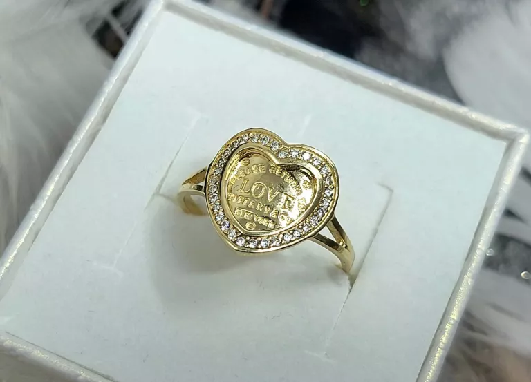zloty-pierscionek-serce-z-napisem-love-585-257g-ean-gtin-5904237280585