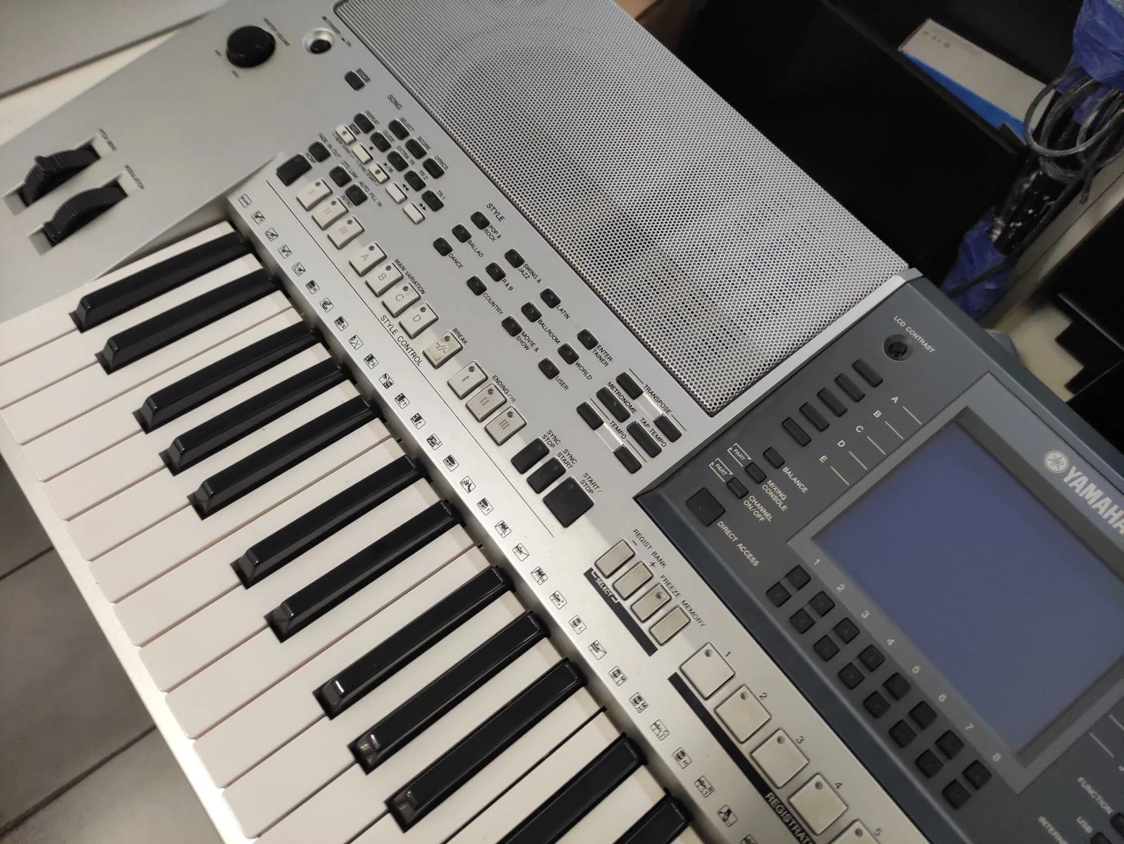 keyboard-yamaha-psr-s700-stojak-pokrowiec-model-psr-s700