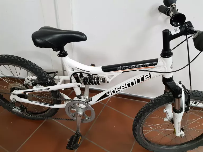 yosemite-rower-20-x-country-kolor-bialy