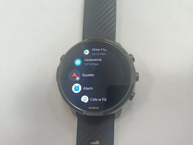 zegarek-sportowysmartwatch-suunto-7-kolor-dominujacy-czarny