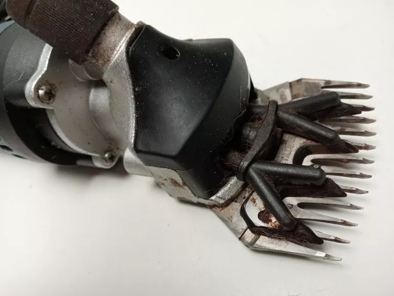 maszynka-do-strzyzenia-owiec-mastiff-550-w-kod-producenta-123