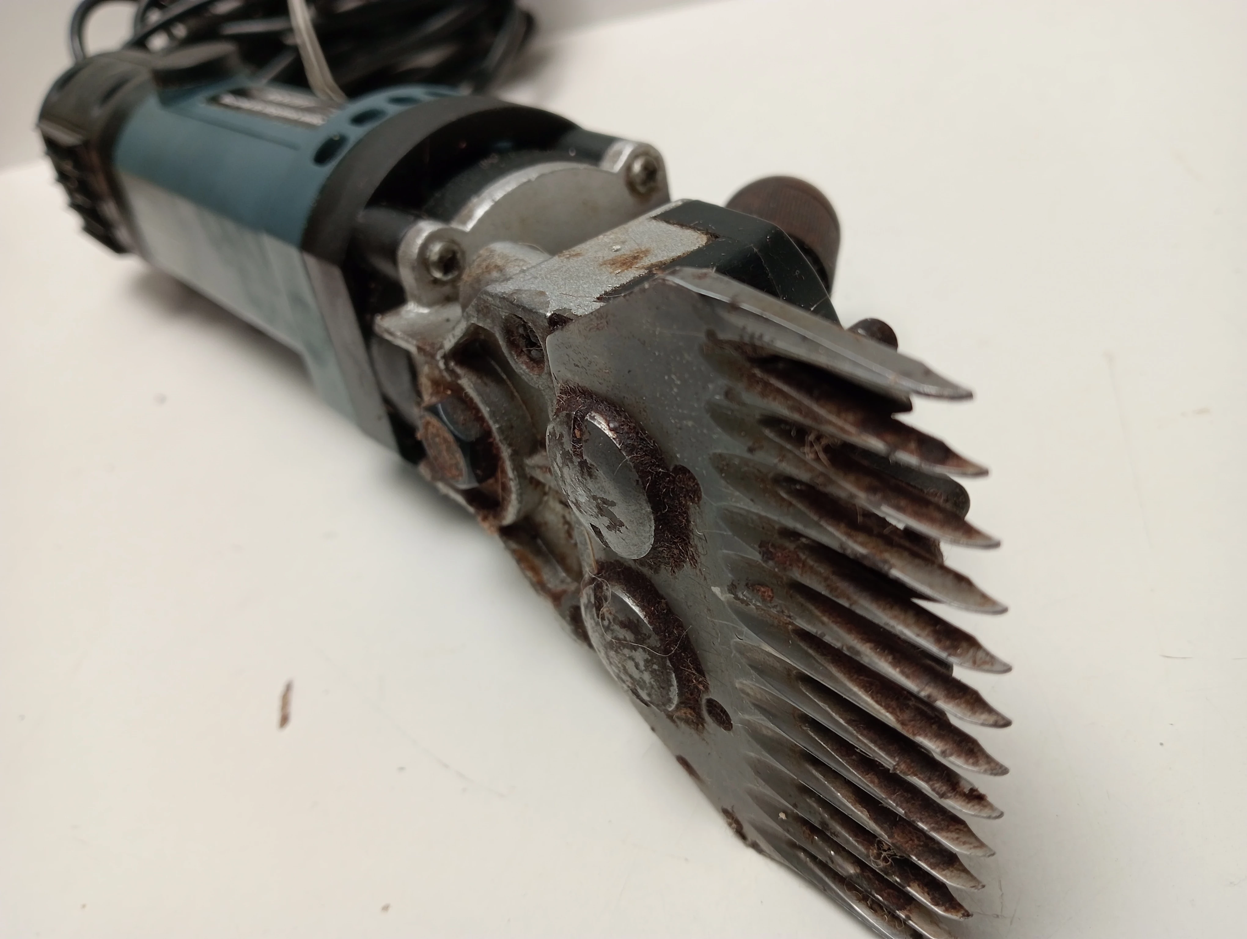 maszynka-do-strzyzenia-owiec-mastiff-550-w-osiedle-teatralne-3u15-krakow