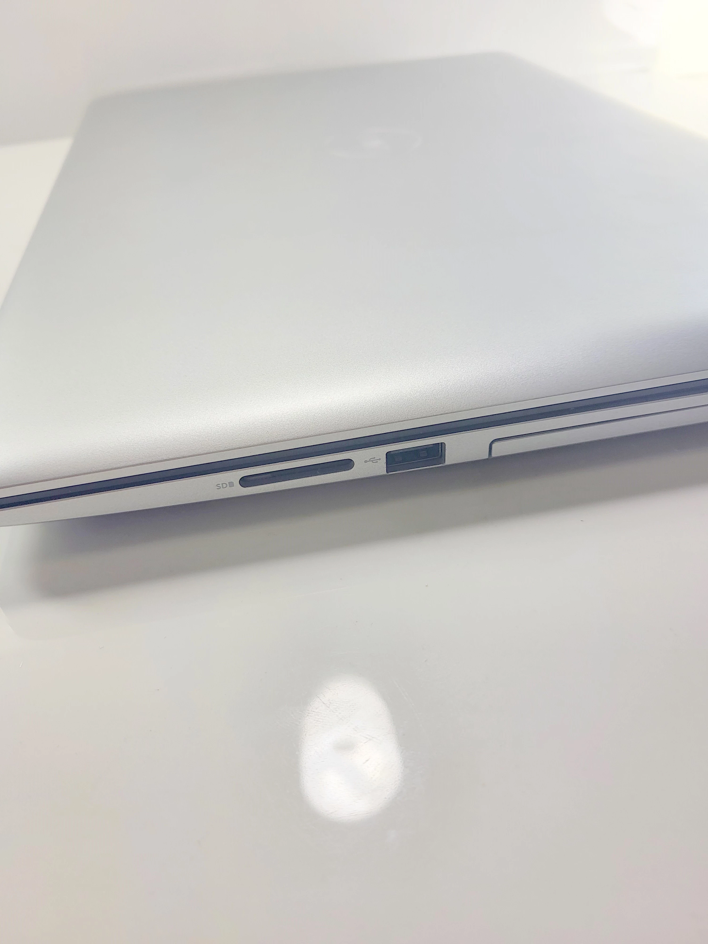 laptop-dell-p35e-ram16gb120gbi7win10-liczba-rdzeni-procesora-nie-dotyczy