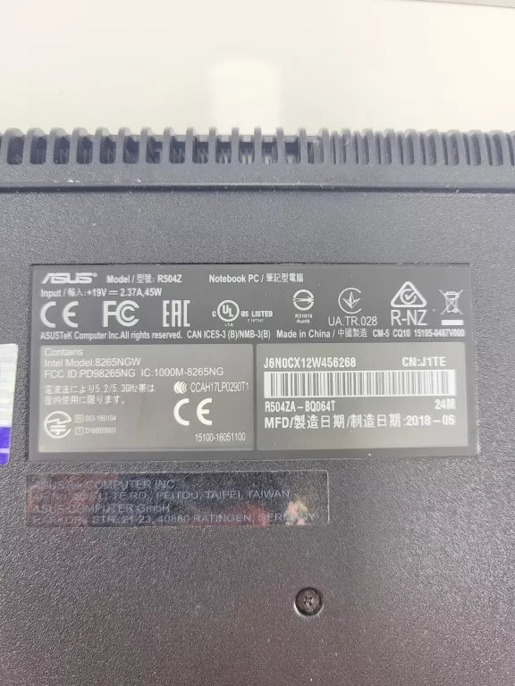 LAPTOP ASUS R504Z AMD RYZEN 5/4GB/WINDOWS10