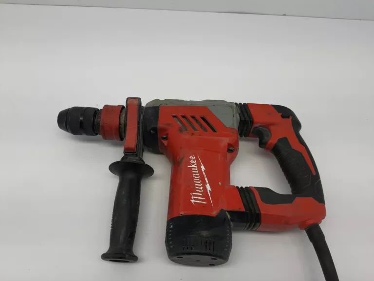 MŁOTOWIERTARKA MILWAUKEE PLH28XE
