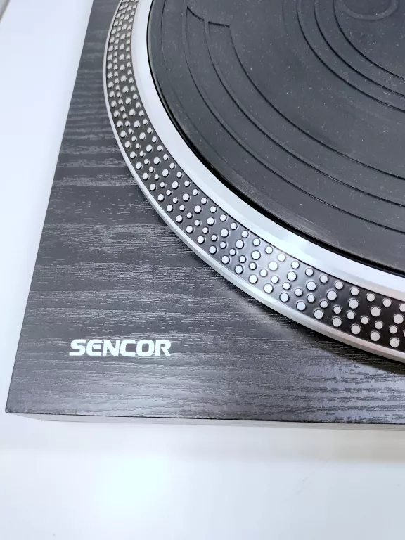 GRAMOFON PASKOWY SENCOR STT 500URA CZARNY