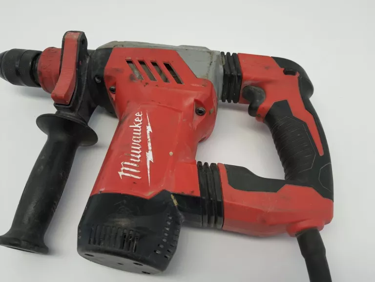 MŁOTOWIERTARKA MILWAUKEE PLH28XE