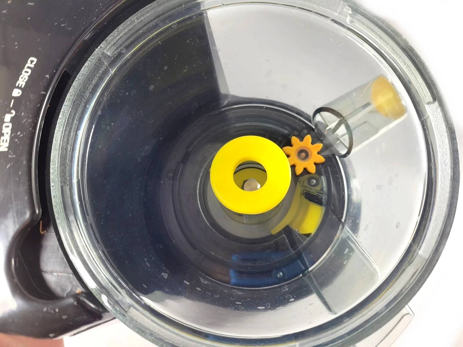 wyciskarka-wolnoobrotowa-pionowa-salute-g8ba-150-rodzaj-pionowa