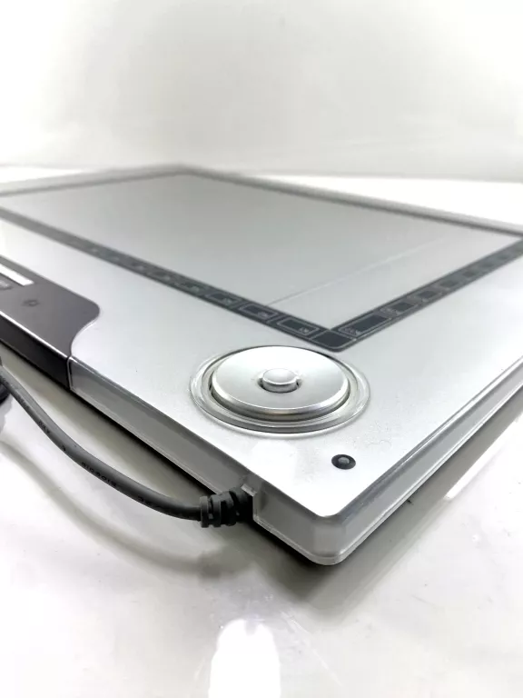 tablet-graficzny-pentagram-open-wide-p-2004-kpl-product-id-17b7b304-ed86-4f12-bd04-37126c2cfec5