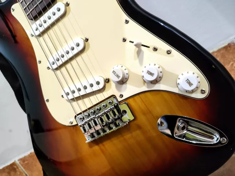 gitara-elektryczna-wilson-ladny-stan-zadbana-kod-producenta-wilson